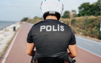 NORWAY arms police officers due to threats against the Muslim community
